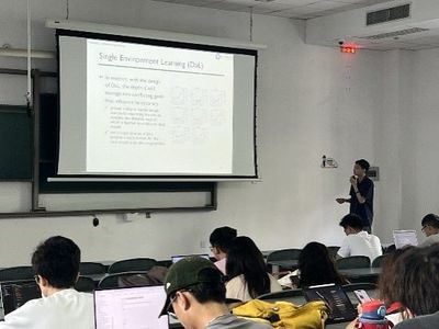 上海软件开发前沿探索 第九届“研究生学术交流月”计算机科学与工程学院（网络空间安全学院）系列高水平课程讲座纪实